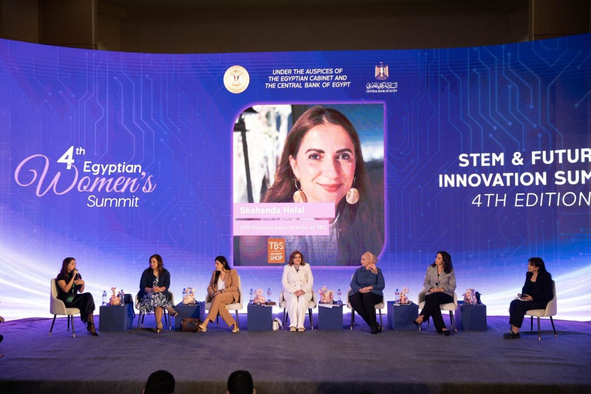 خبراء التسويق والاتصالات