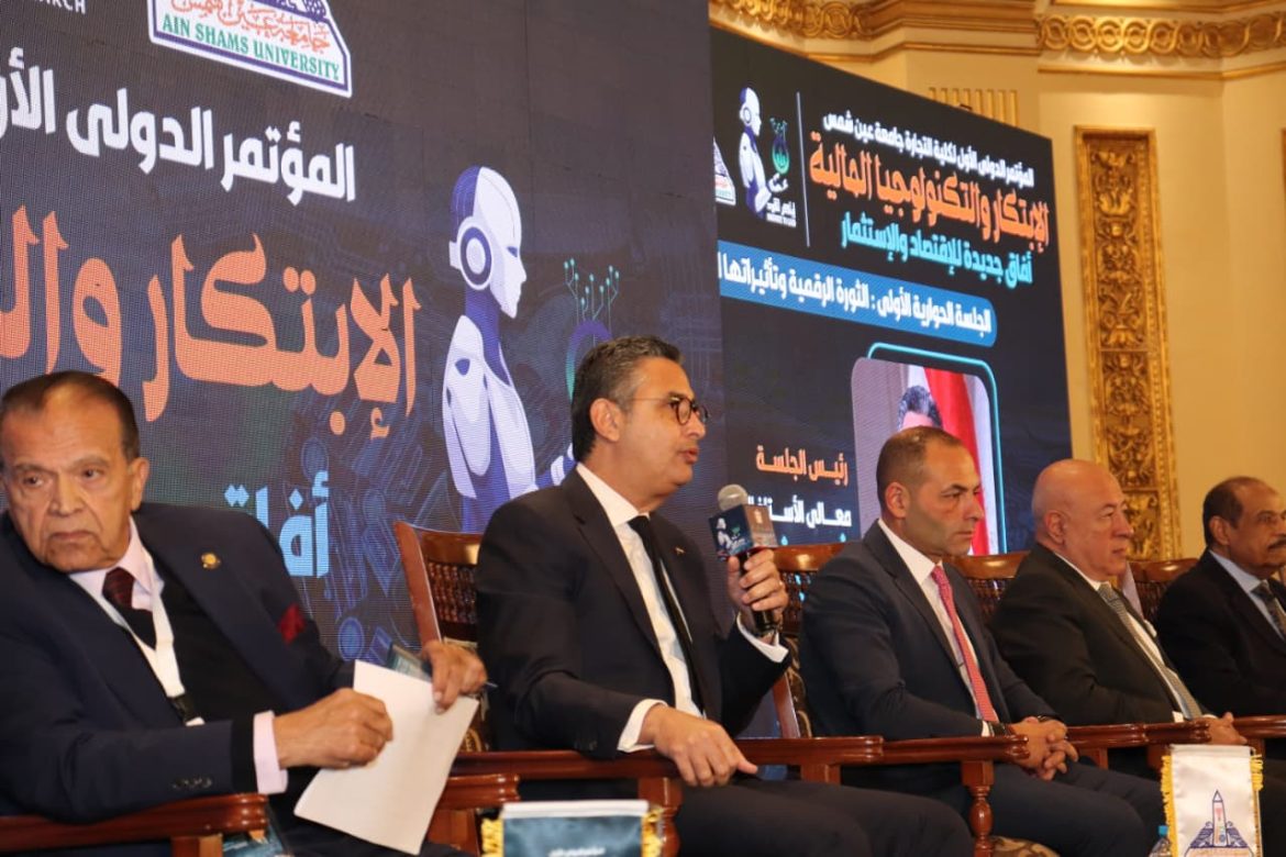 وزير التموين المصري