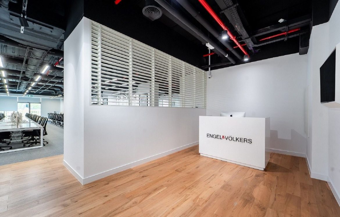 إنجل آند فولكرز