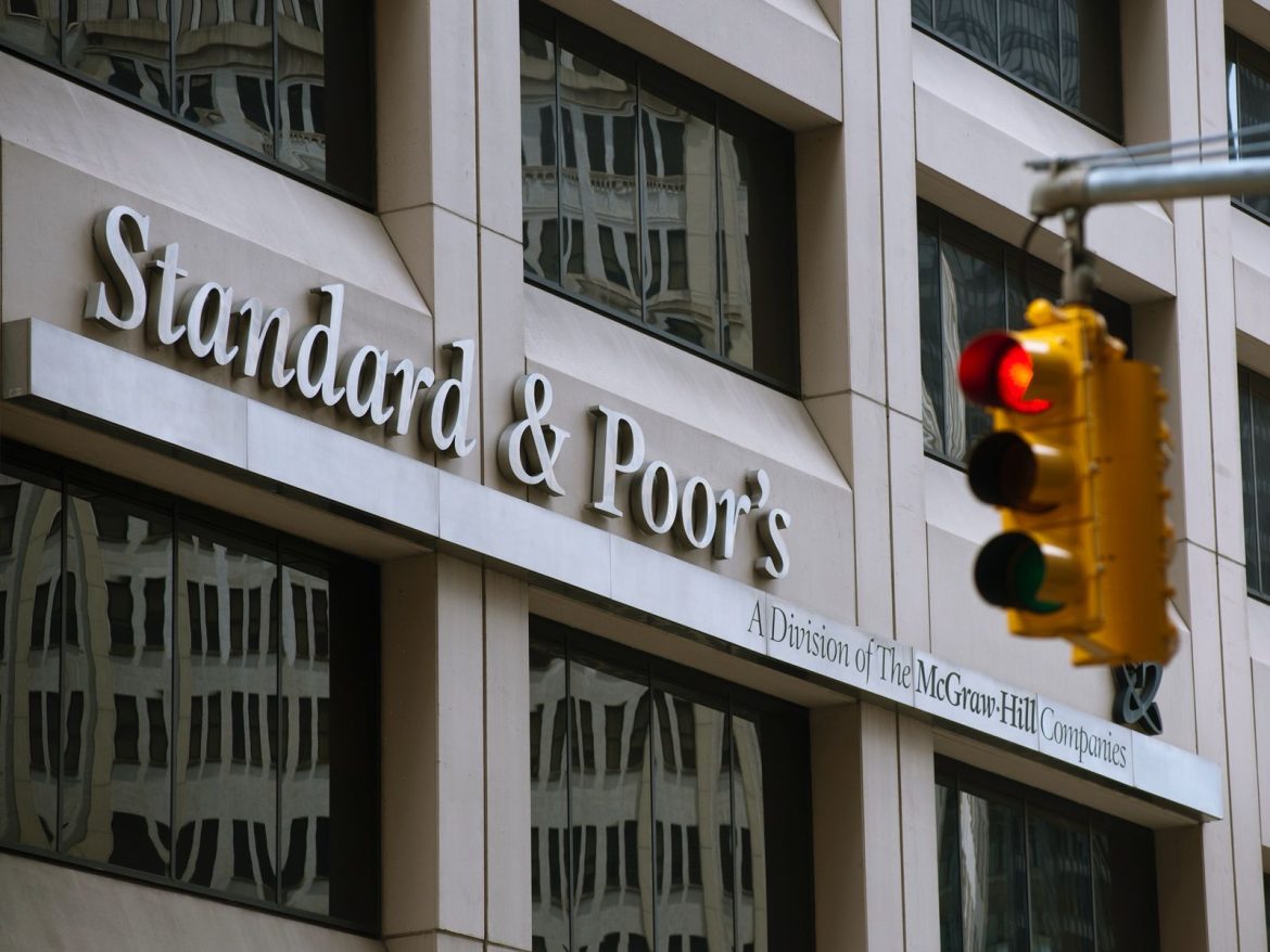 ستاندرد آند بورز