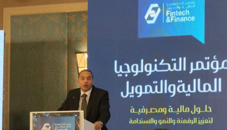 عزام رئيس البورصة المصرية